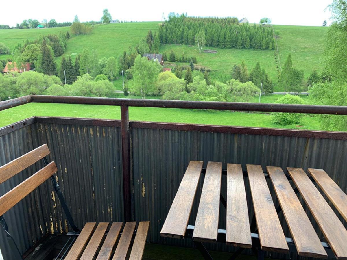 Apartment U Kunstatskeho Mlyna