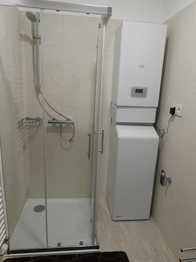 Apartment U Kunstatskeho Mlyna *